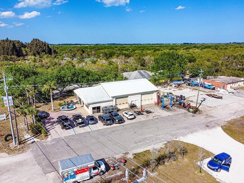 More Photos Of 5720 US Highway 1, Vero Beach Auto Repair For Sale