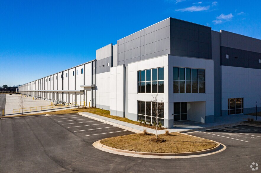 More Photos Of 1412 Battle Creek Rd, Jonesboro Warehouse For Lease