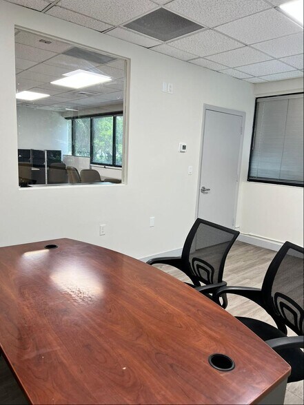 More Photos Of 2950 W Cypress Creek Rd, Fort Lauderdale Medical For Lease