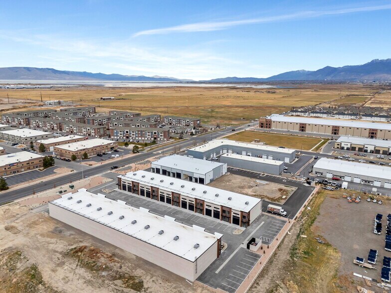 More Photos Of 3542 N Main St, Spanish Fork Warehouse For Lease