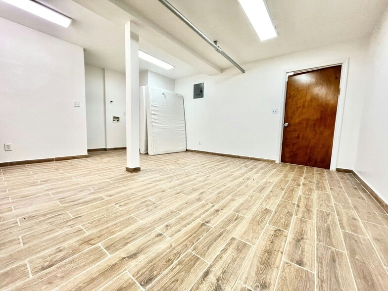 More Photos Of 857 Montgomery St, Brooklyn Apartments For Lease