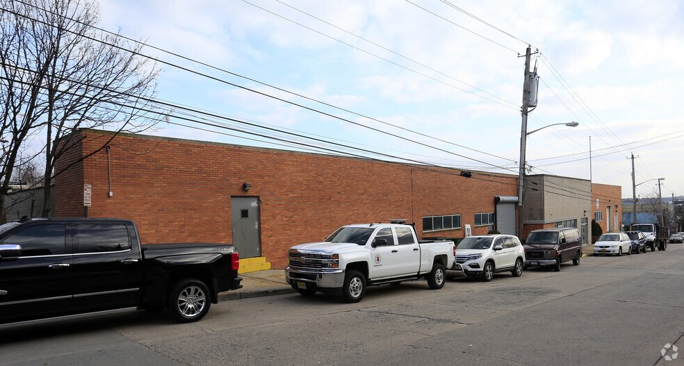 More Photos Of 545 Franklin Ave, Mount Vernon Warehouse For Sale