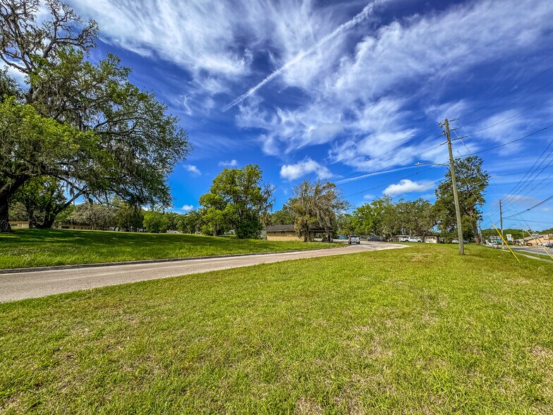 More Photos Of 615 Old Hospital Dr, Brooksville Land For Sale