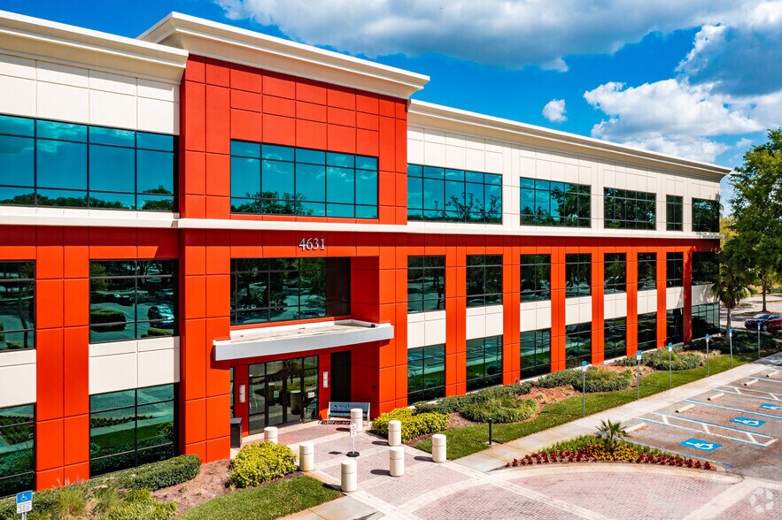 More Photos Of 4502 Woodland Corporate Blvd, Tampa Unknown For Lease