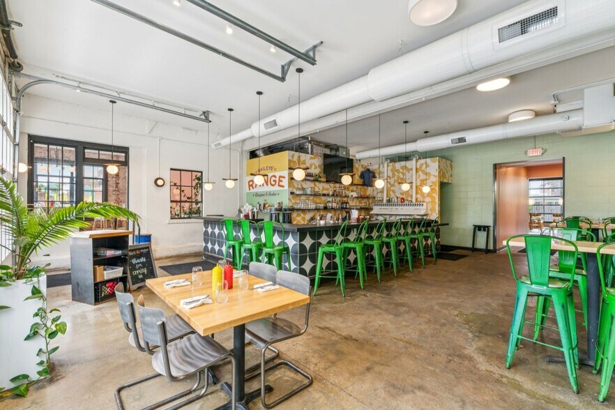 More Photos Of 4175 Shaw Blvd, Saint Louis Restaurant For Sale