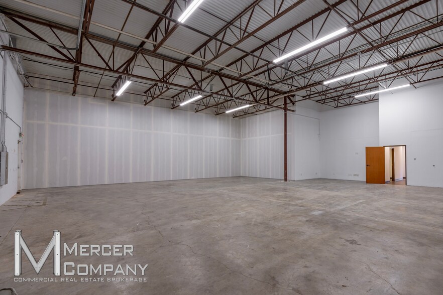 More Photos Of 7415 Whitehall St, Richland Hills Light Distribution For Lease