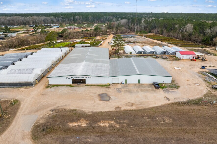 More Photos Of 10462 Hwy 165 S, Forest Hill Warehouse For Sale