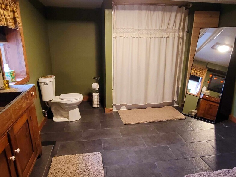 More Photos Of 11341 Raystown Rd, Huntingdon Hospitality For Sale