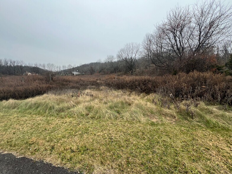 More Photos Of 236-240 Demarest Rd, Sparta Freestanding For Sale
