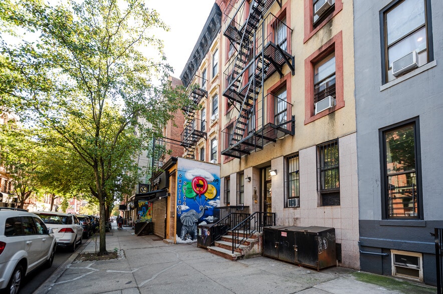 More Photos Of 170 E 104th St, New York Apartments For Sale