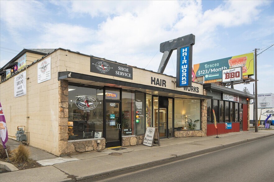 More Photos Of 2926 E 29th Ave, Spokane Restaurant For Sale