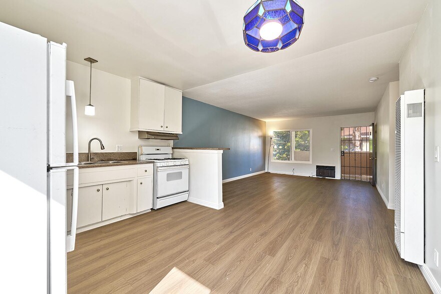More Photos Of 1381 Burwood St, La Habra Apartments For Sale