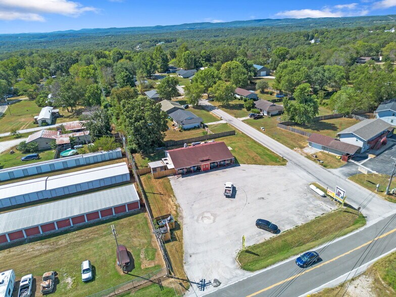 More Photos Of 7930 E State Highway 76, Kirbyville Specialty For Sale