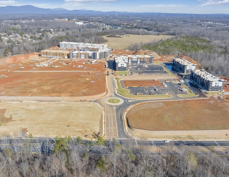 More Photos Of 1600 Graves Mill Rd, Lynchburg Unknown For Lease