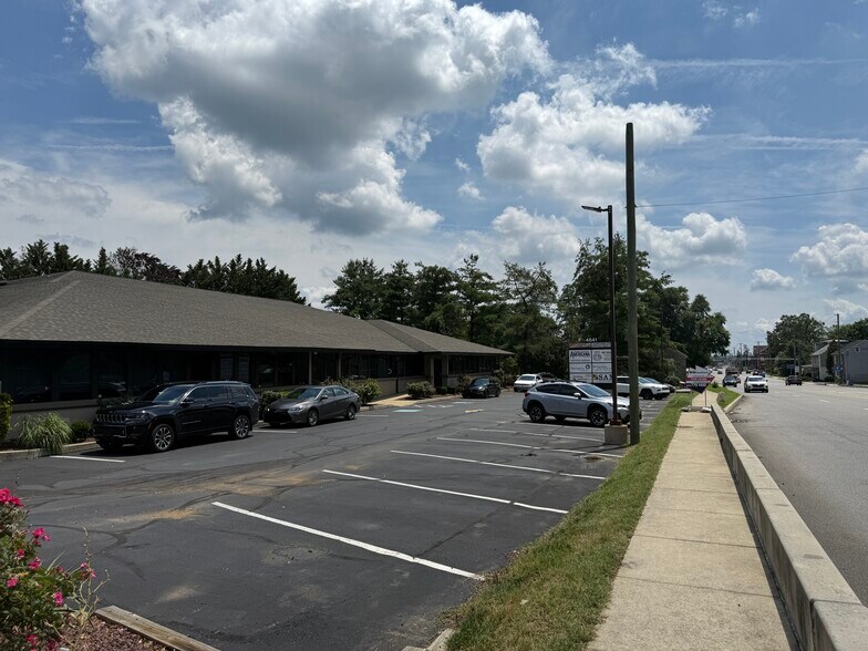 More Photos Of 4641 Pottsville Pike, Reading Office For Lease