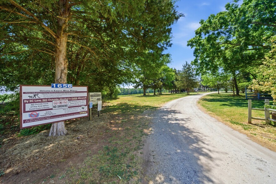 More Photos Of 1650 Dusty Rd, Newberry Winery Vineyard For Sale