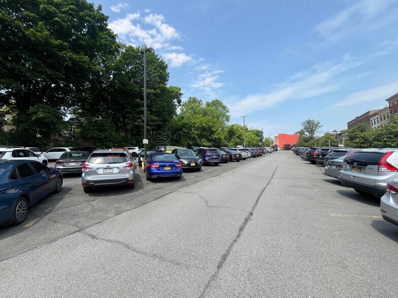 More Photos Of 282-332 Hamilton St @ S Swan St, Albany Land For Sale