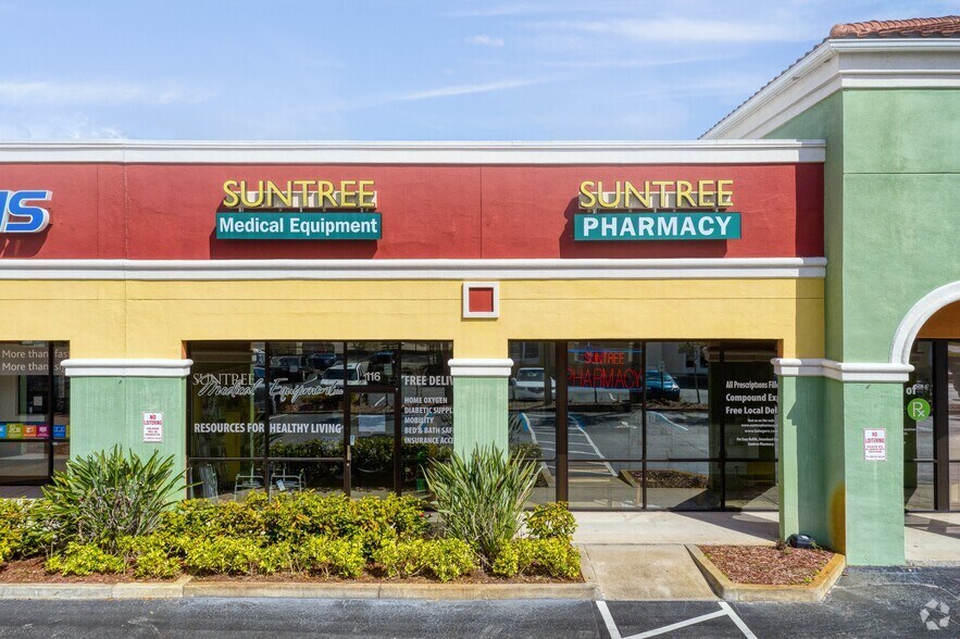 More Photos Of 7640 N Wickham Rd, Melbourne General Retail For Lease