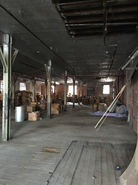 More Photos Of 768 Bergen St, Brooklyn General Retail For Sale