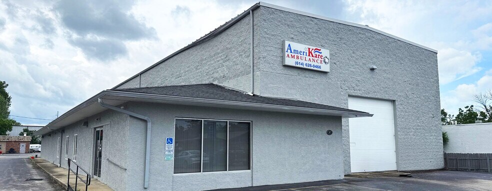 Primary Photo Of 3875-3883 E Livingston Ave, Columbus Unknown For Lease