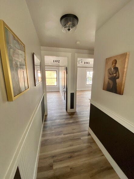 More Photos Of 970-980 Garnet Ave, San Diego Storefront Retail Office For Lease