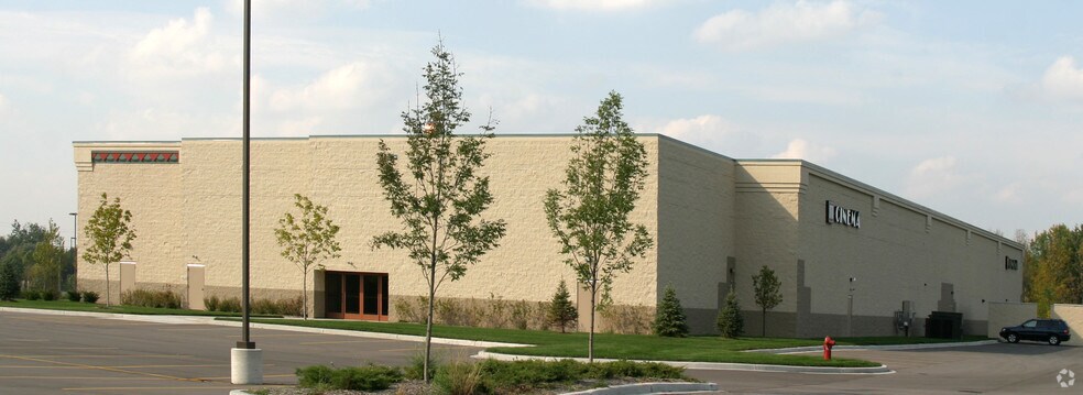 More Photos Of 350 S Riverside Dr, Saukville Movie Theatre For Sale