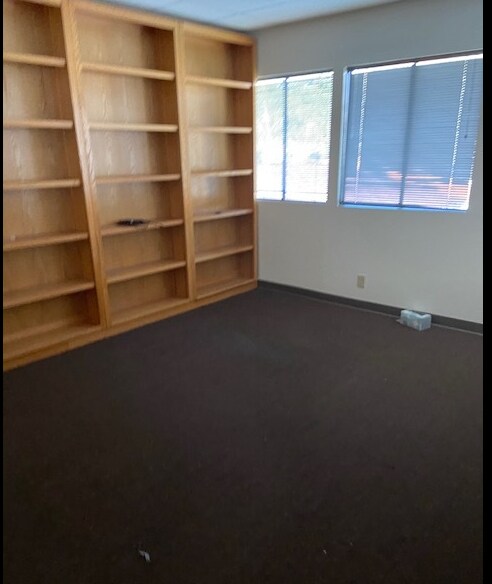More Photos Of 1611 E 4th St, Santa Ana Loft Creative Space For Lease