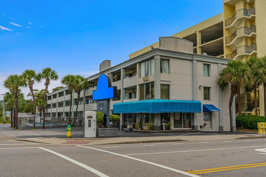 More Photos Of 806 S Ocean Blvd, Myrtle Beach Hotel For Sale