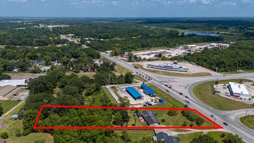 More Photos Of 3013 N Main St, Liberty Land For Sale