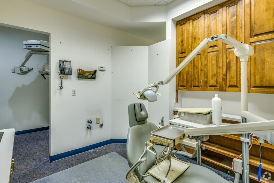 Photo of 1st Floor Ste LL Center