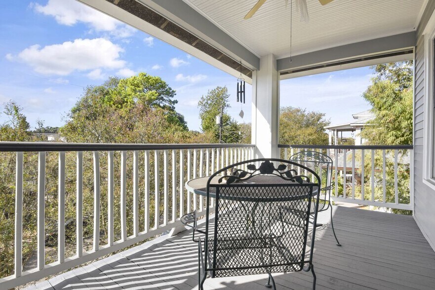 More Photos Of 533 Europe St, Baton Rouge Office For Sale