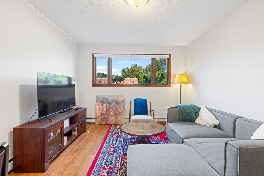 More Photos Of , Minneapolis Multifamily For Sale