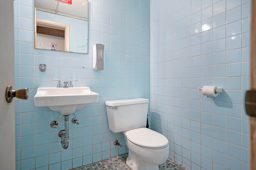 More Photos Of 7200 NW 1st Ave, Miami Distribution For Lease