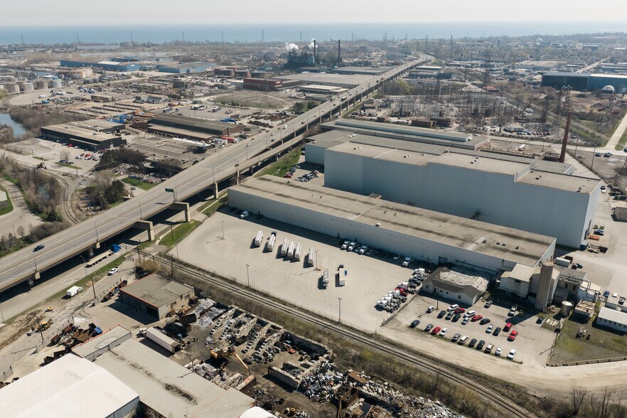 More Photos Of 1632 Burlington Street East St, Hamilton Land For Lease