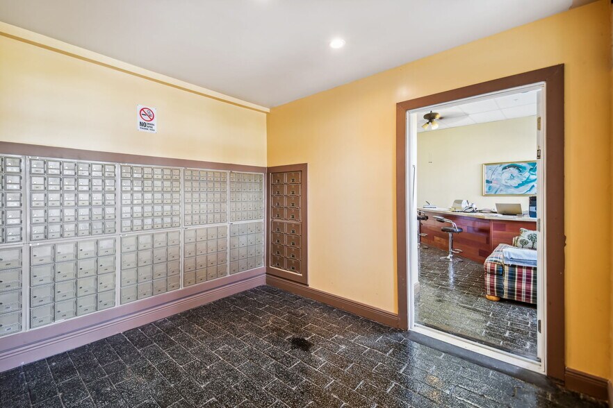 More Photos Of 160 W Haines Blvd, Lake Alfred Self Storage For Sale