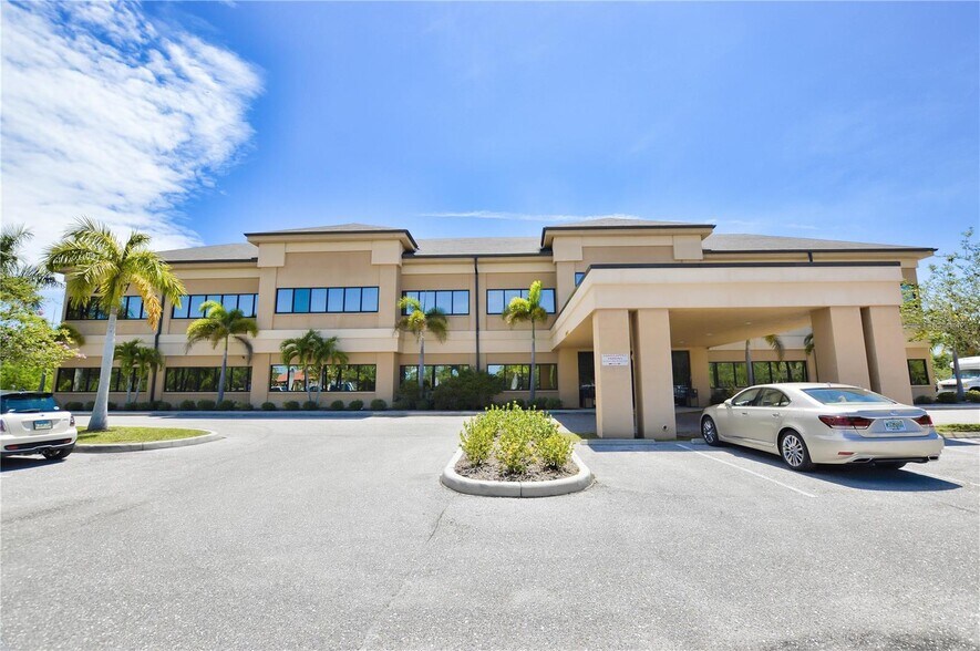 More Photos Of 25097 Olympia Ave, Punta Gorda Medical For Lease