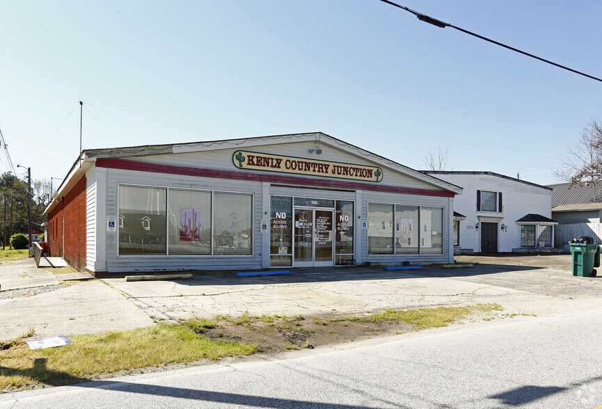 Primary Photo Of 106 W North Railroad St, Four Oaks Storefront For Sale