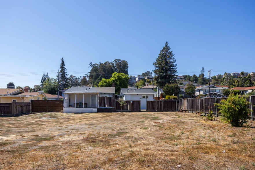 More Photos Of 20372 Stanton Ave, Castro Valley Land For Sale