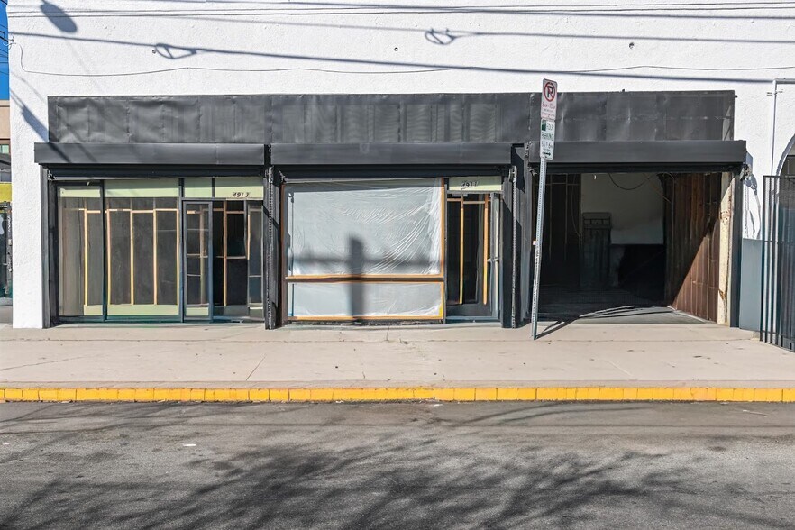 More Photos Of 4905-4913 Clinton St, Los Angeles Apartments For Lease