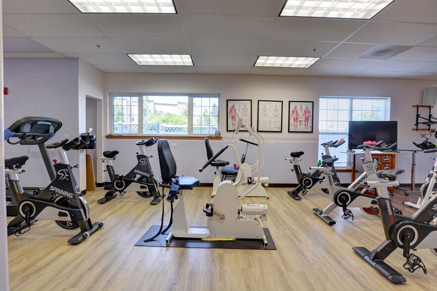 More Photos Of 905 Skylark Pl, Ashland Medical For Sale