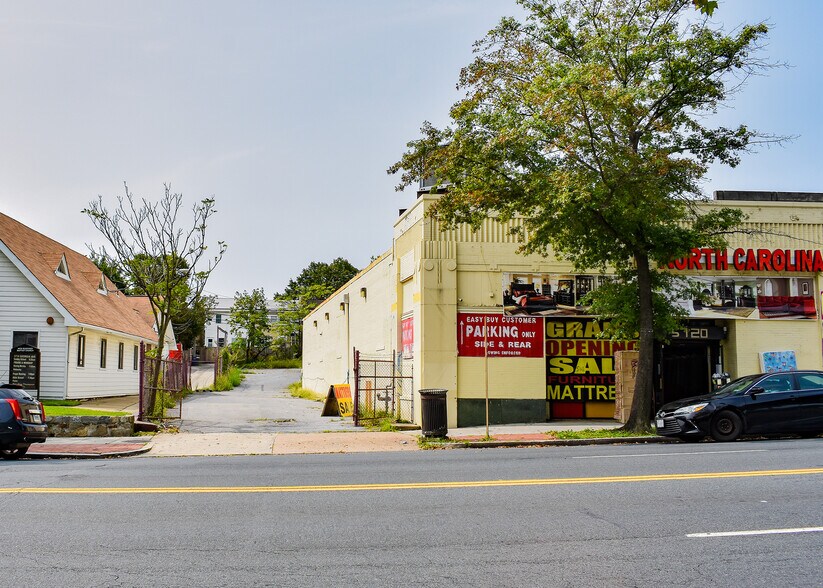 More Photos Of 5720 Georgia Ave NW, Washington Storefront For Sale