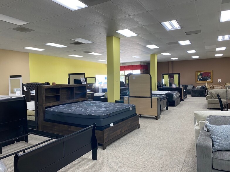 More Photos Of 116 W 6th St, Hanford Freestanding For Sale