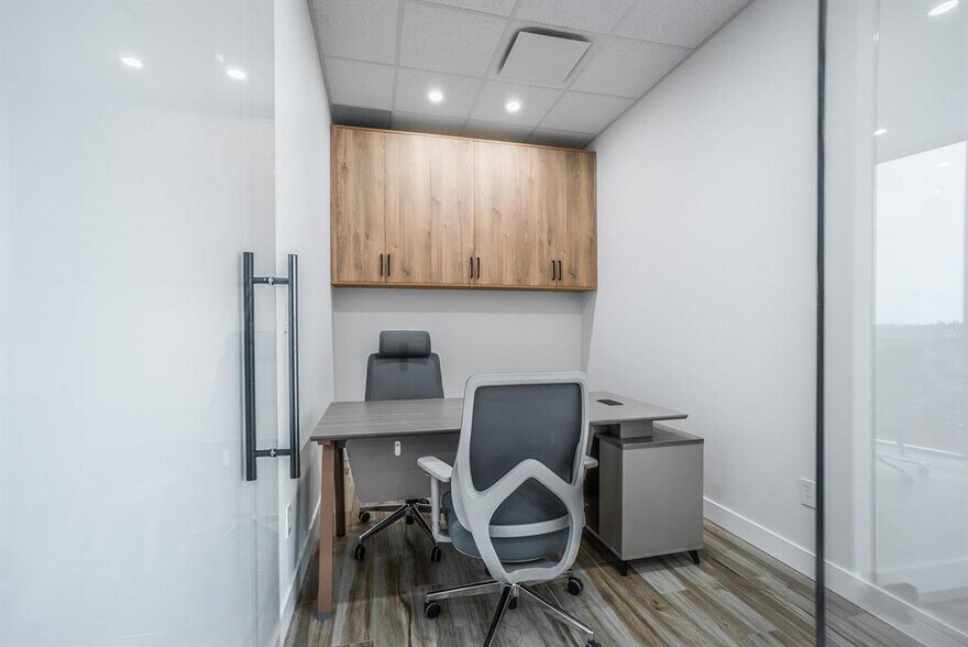 More Photos Of 15315 66 Ave, Surrey Office For Sale