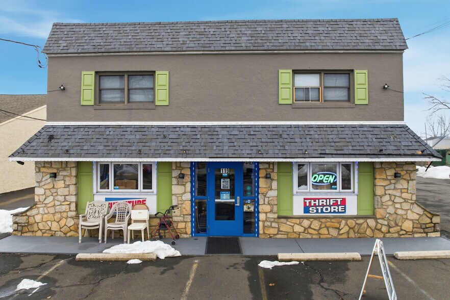 More Photos Of 119 York Rd, Warminster Restaurant For Sale