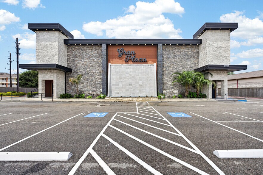 More Photos Of 25807 I-45, Spring Lodge Meeting Hall For Sale
