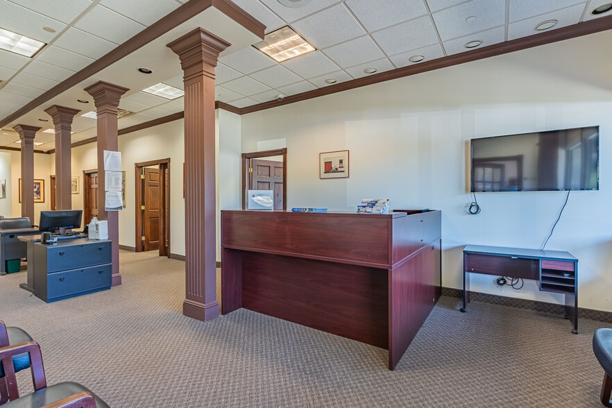 More Photos Of 1011 McBride Ave, Woodland Park Medical For Sale