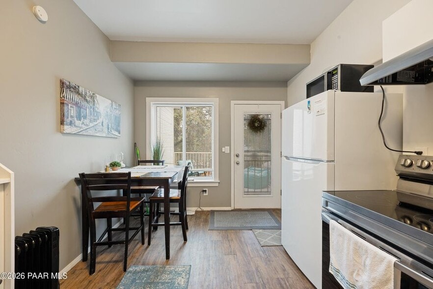 More Photos Of 654 W Gurley St, Prescott Multifamily For Sale