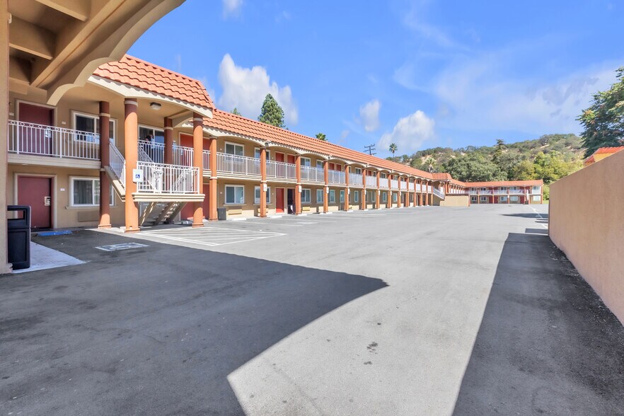 More Photos Of 3999 Alhambra Ave, Martinez Hotel For Sale