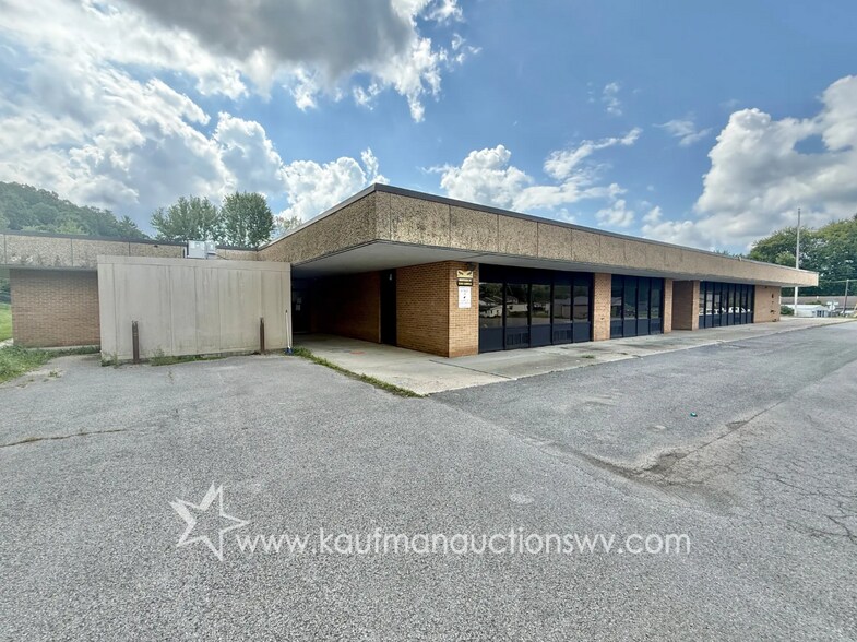 More Photos Of 410 Kennedy St, Elkins Schools For Sale