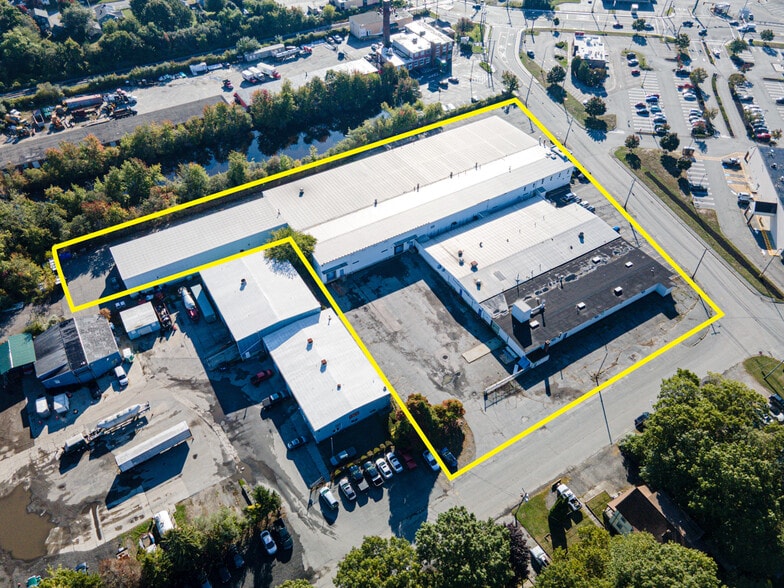 More Photos Of 699 Tarkiln Hill Rd, New Bedford Distribution For Sale